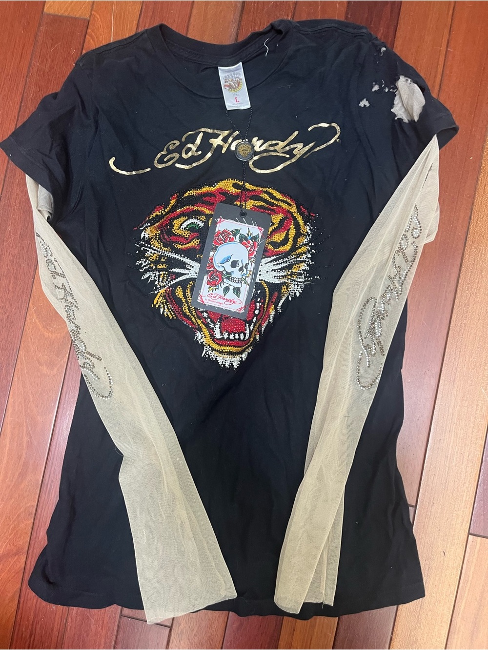 NWT Retail $275 VINTAGE #EdHardy Black Tee w sequin tiger! Intentional torn slee